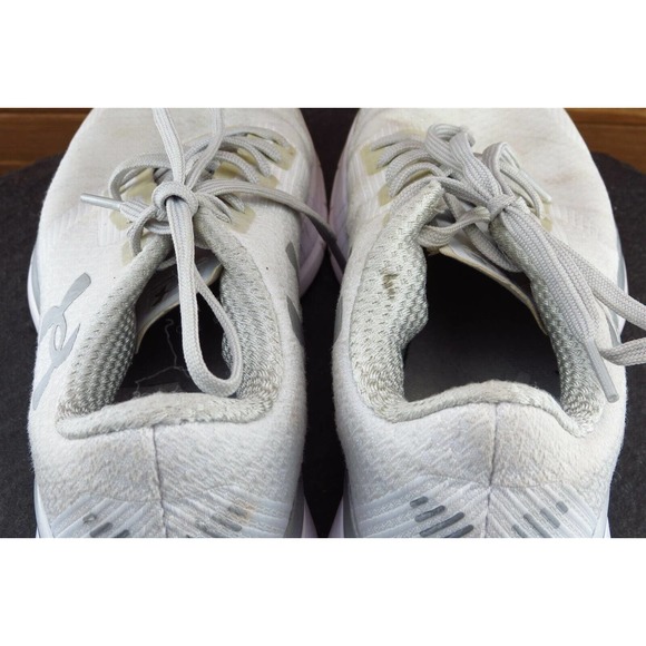 Under armour Women Size 7‎ M Off White Running Mesh 4501390263 - Picture 6 of 9